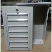 Шкаф с жалюзи 320х500х110